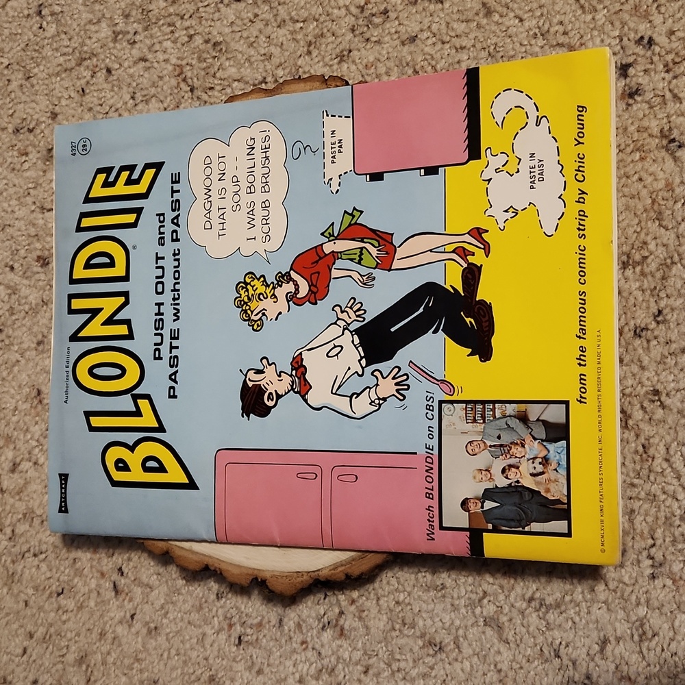 Blondie Authorized Edition Push Out and Paste Booklet 1968